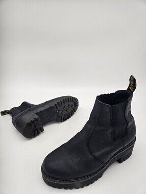 Dr. Martens ROMETTY Platform Chelsea Boots Women’s SZ 8 BLACK